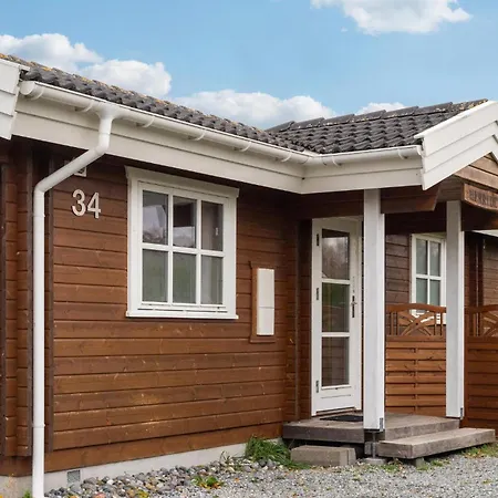 Dom wakacyjny Amazing In Vaeggerlose With Sauna