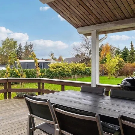 Amazing In Vaeggerlose With Sauna * Bøtø By