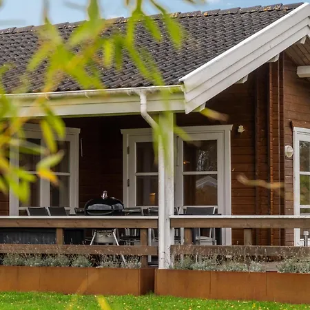 Dom wakacyjny Amazing In Vaeggerlose With Sauna